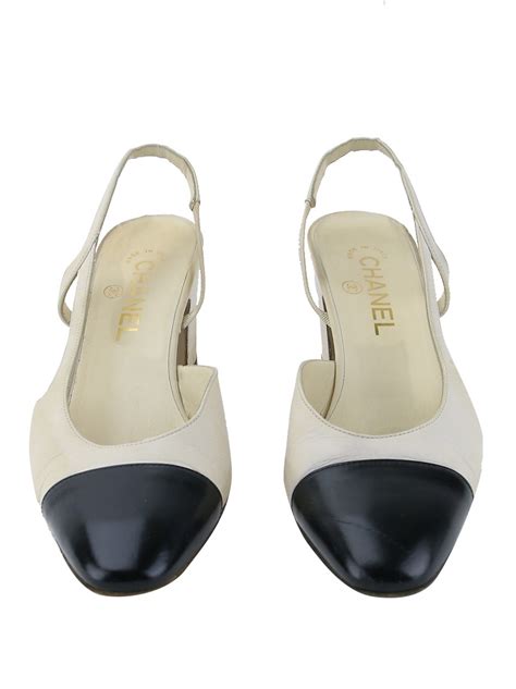 sapato chanel bicolor original preço|Sapato Chanel Bicolor Slingback Original .